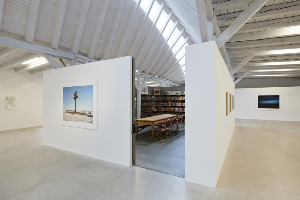 Robinson-Library. View of the Robinson-Library within the Exhibition space of the Kunstzeughaus.